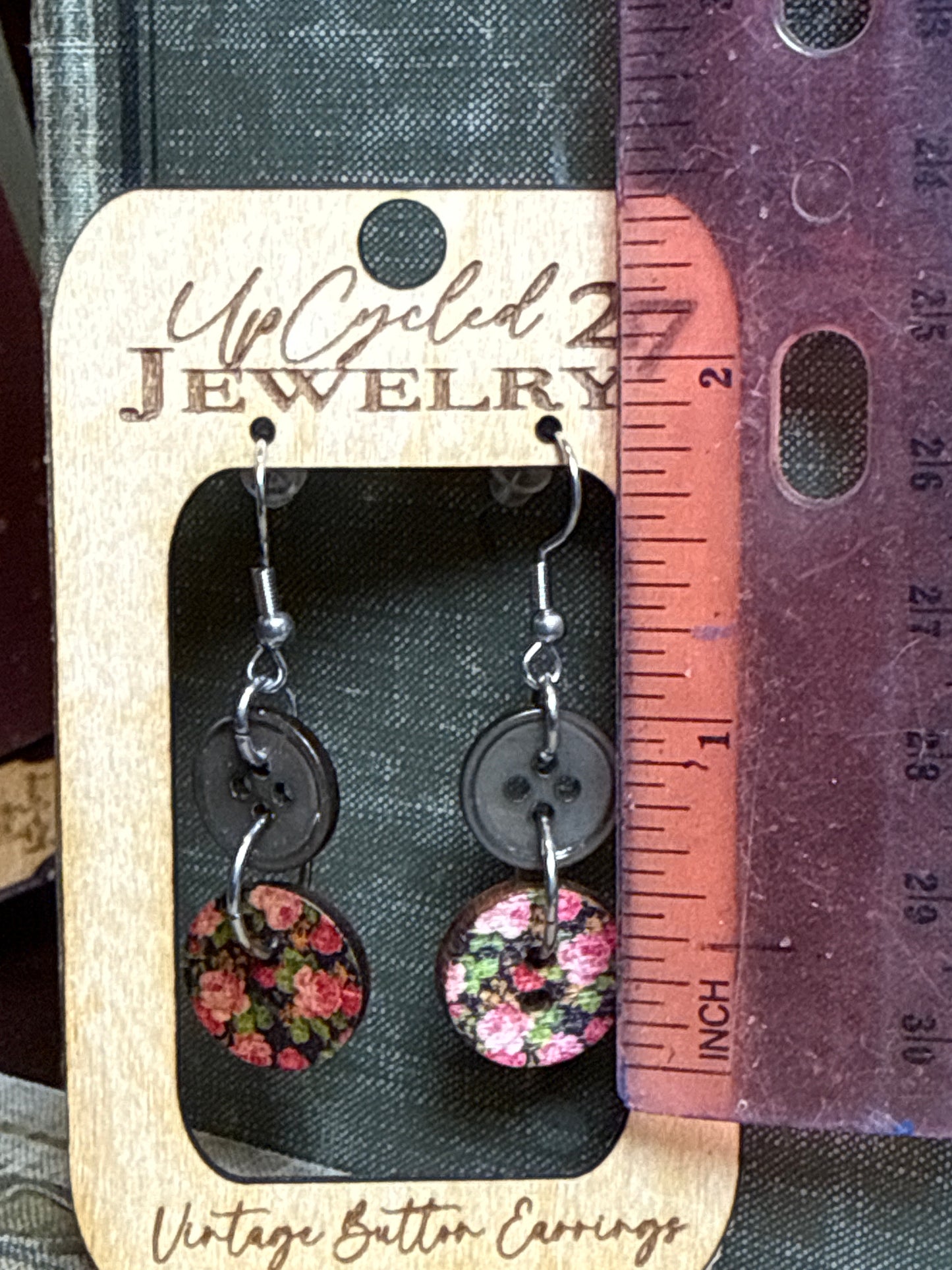 Vintage Button Earrings (brown/floral)