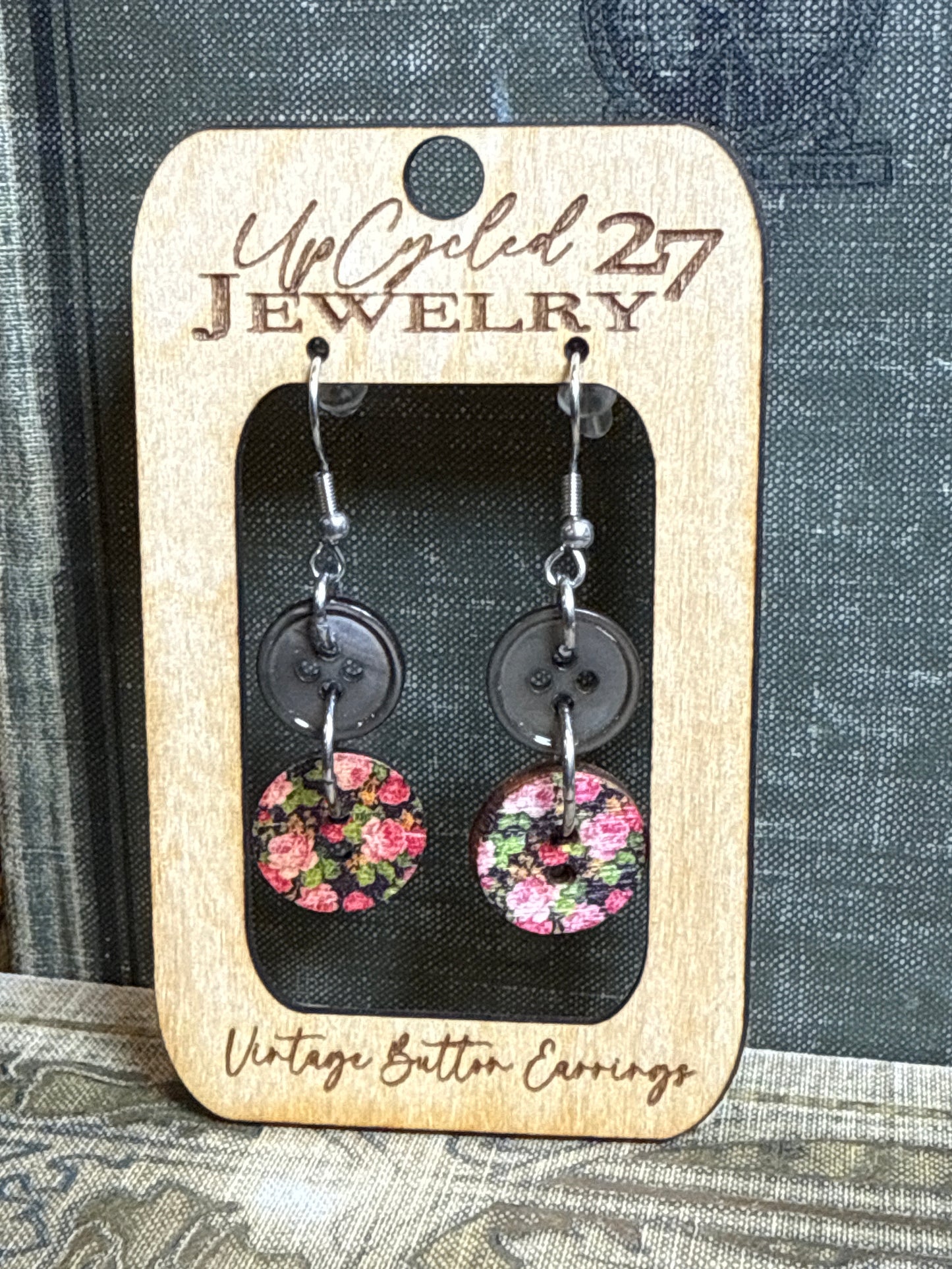 Vintage Button Earrings (brown/floral)