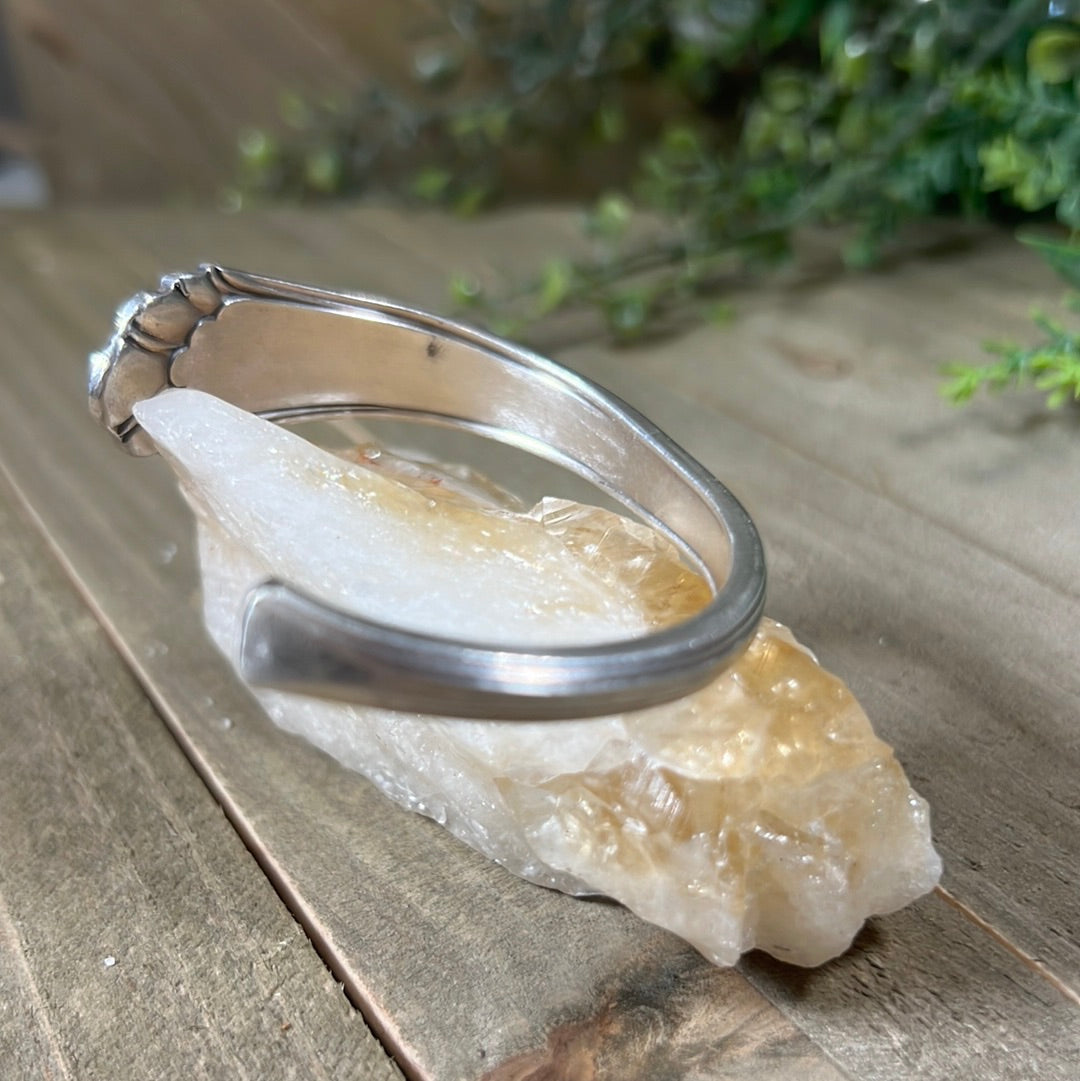Cavalier cuff