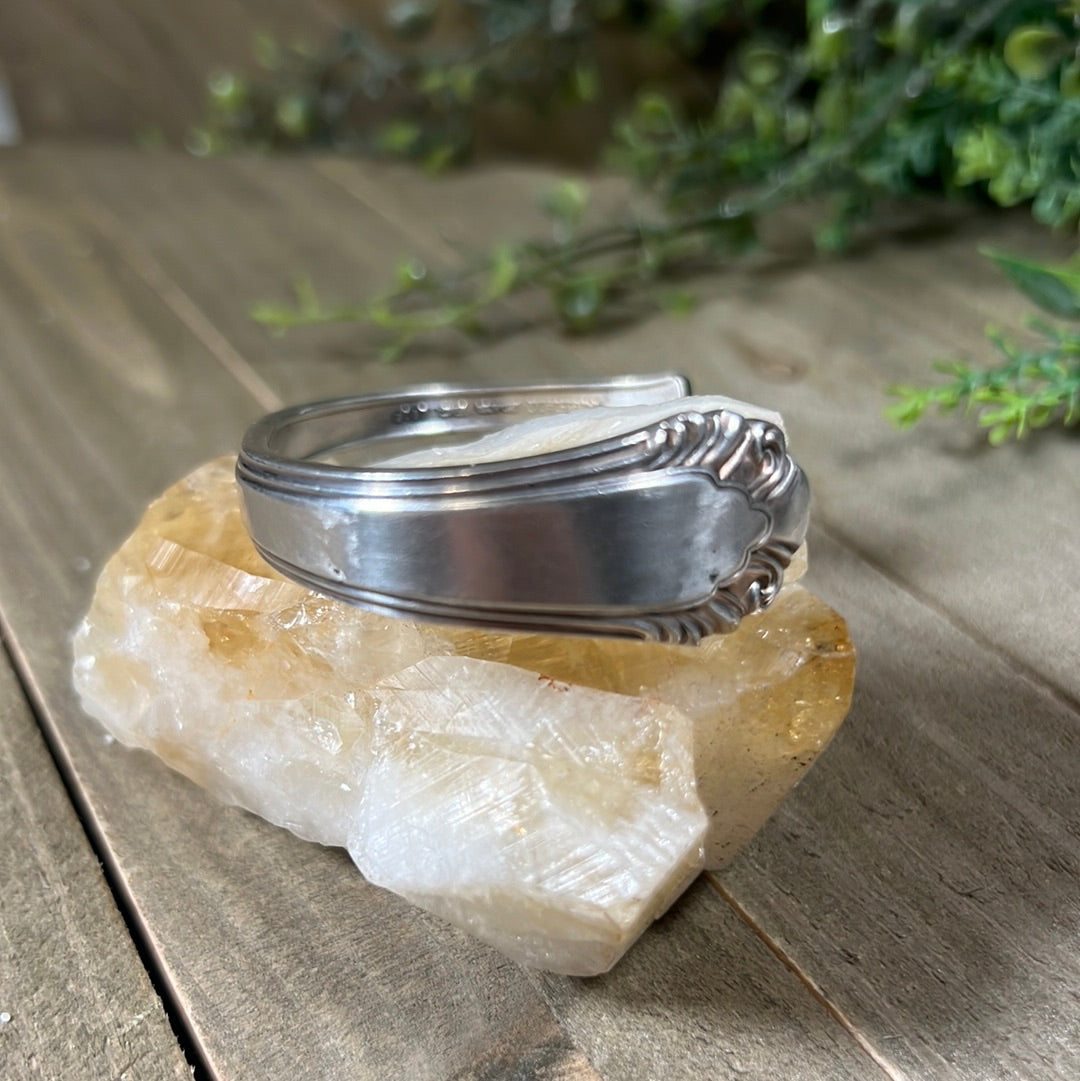 Cavalier cuff