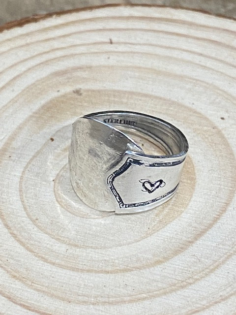 Sterling Silver Ring - heart sz4.5