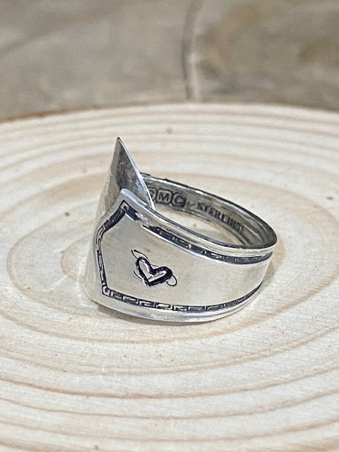 Sterling Silver Ring - heart sz4.5